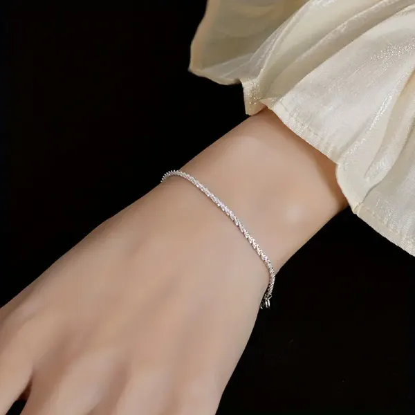 Skinnende armbånd